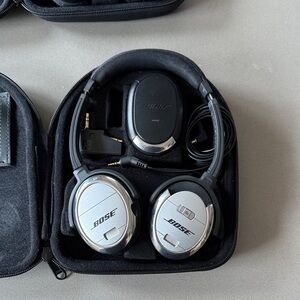 Bose Silver and Black noise canceling Headphones
